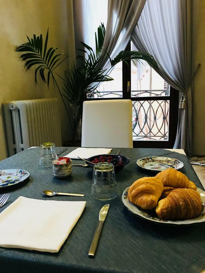 Le Stanze Degli Angeli, Room & Breakfast Boloňa Exteriér fotografie